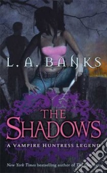The Shadows libro in lingua di Banks L. A.