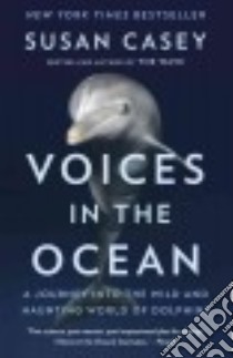 Voices in the Ocean libro in lingua di Casey Susan