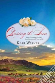 Chasing the Sun libro in lingua di Warner Kaki