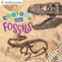 Curious About Fossils libro in lingua di Waters Kate