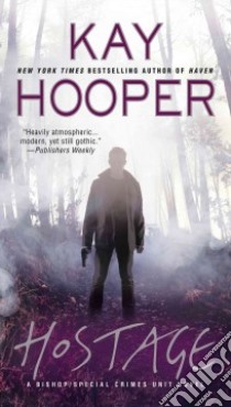 Hostage libro in lingua di Hooper Kay