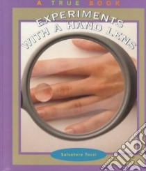 Experiments With a Hand Lens libro in lingua di Tocci Salvatore