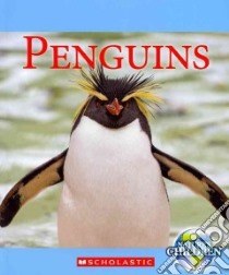 Penguins libro in lingua di Raatma Lucia