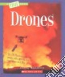 Drones libro in lingua di Marsico Katie