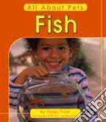 Fish libro in lingua di Frost Helen, Saunders-Smith Gail