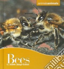 Bees libro in lingua di Jango-Cohen Judith