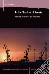 In the Shadow of Russia libro in lingua di Blackmon Pamela