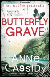 Butterfly Grave libro in lingua di Cassidy Anne