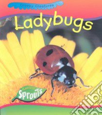 Ladybugs libro in lingua di Hughes Monica
