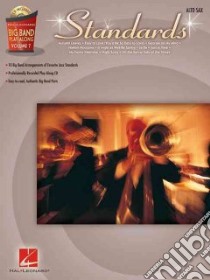 Standards - Alto Sax libro in lingua di Hal Leonard Publishing Corporation (COR)