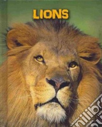 Lions libro in lingua di Throp Claire