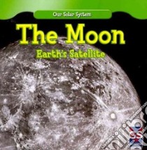 The Moon libro in lingua di Allyn Daisy