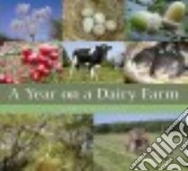 A Year on a Dairy Farm libro in lingua di Cornock Richard