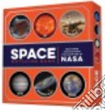 Space Matching Game libro in lingua di Chronicle Books (COR), Nasa (PHT)