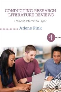 Conducting Research Literature Reviews libro in lingua di Fink Arlene