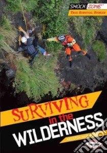 Surviving in the Wilderness libro in lingua di Marciniak Kristin