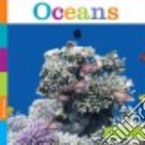 Oceans libro in lingua di Riggs Kate
