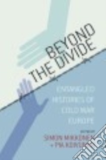 Beyond the Divide libro in lingua di Mikkonen Simo (EDT), Koivunen Pia (EDT)