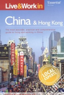 Live and Work in China libro in lingua di David Roberts