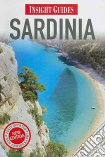 Insight Guide Sardinia libro in lingua di Bruno Nick