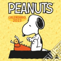 Peanuts. Calendario da parete 2023 libro di Schulz Charles M.